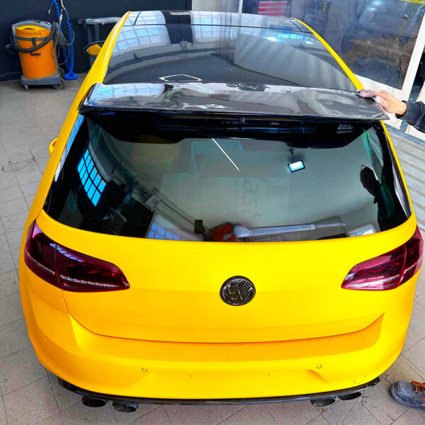 Spoiler in carbonio per GOLF 7 7.5 GTI R LINE - Image 12